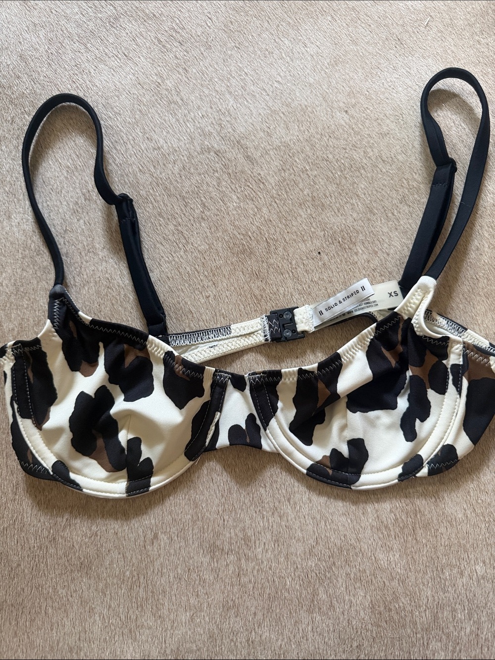 SOLID & STRIPED - Leopard Swim Top